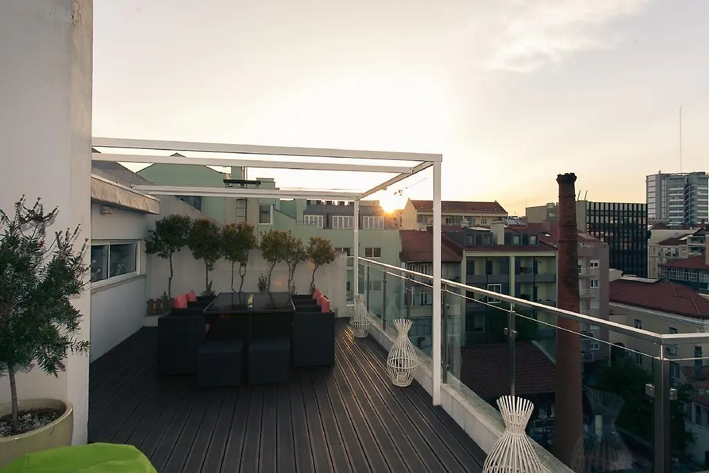 Charming Penthouse With Private Terrace Appartement Lissabon 0*,  Portugal