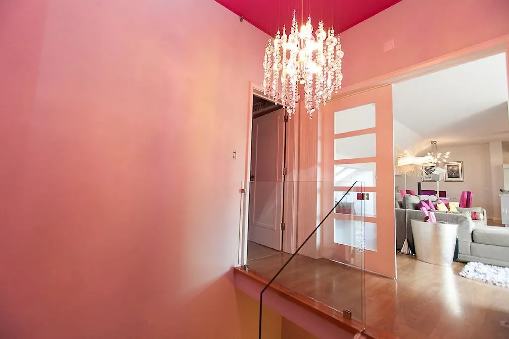 Charming Penthouse With Private Terrace Apartment Lisbon